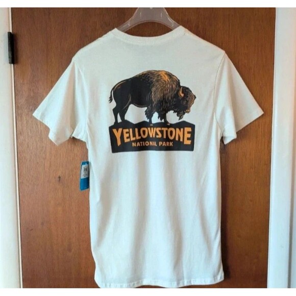 Columbia Other - Columbia Yellowstone National park Graphic Print T-shirt Men's size Medium NEW!